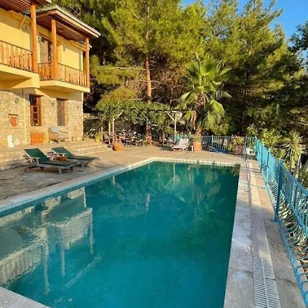 Hotel With Pool 15 Min To Bay In Faralya, Fethiye