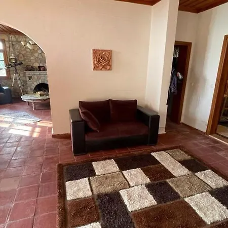 Отель With Pool 15 Min To Bay In Faralya, Фетхие